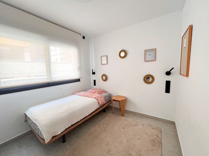 Image No.12-3 Bed Apartment for sale