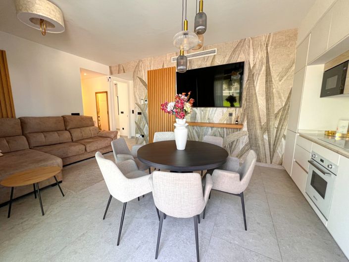 Image No.6-3 Bed Apartment for sale