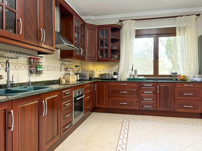 Image No.18-5 Bed Villa for sale