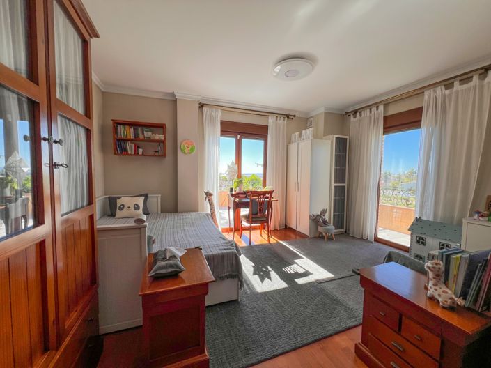 Image No.28-5 Bed Villa for sale