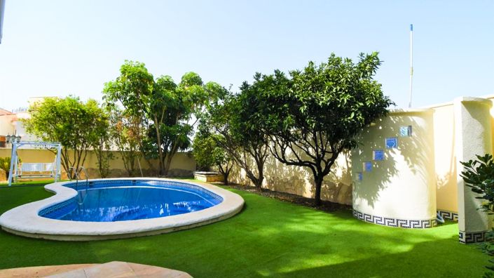 Image No.47-5 Bed Villa for sale