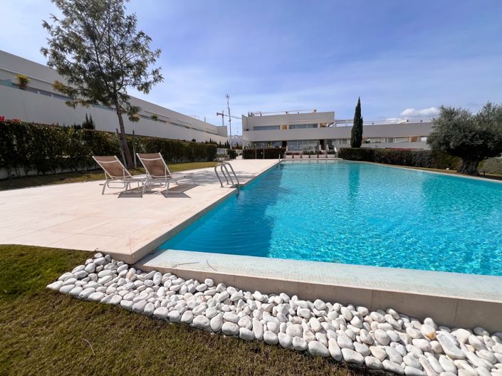 Image No.23-2 Bed Apartment for sale