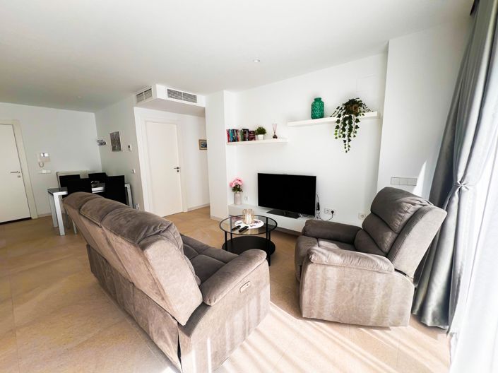 Image No.7-2 Bed Apartment for sale