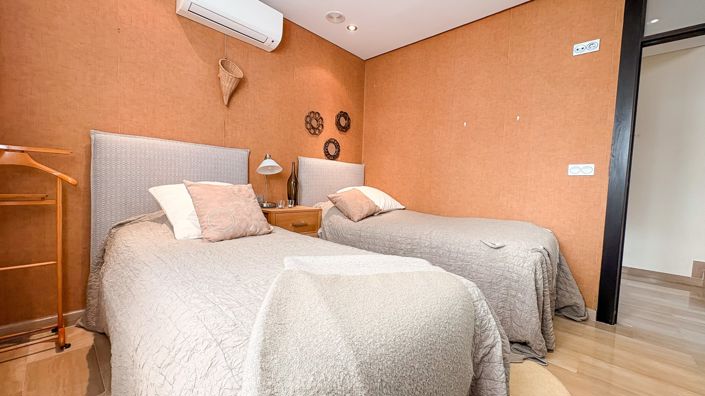 Image No.39-4 Bed Villa for sale