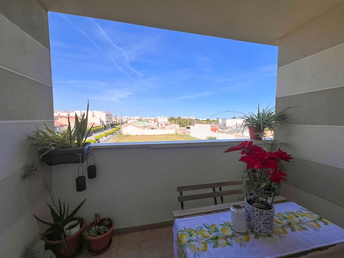 Image No.14-2 Bed Apartment for sale