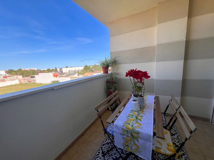 Image No.15-2 Bed Apartment for sale