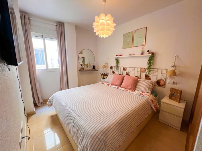 Image No.17-2 Bed Apartment for sale