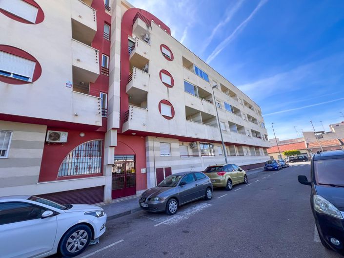 Image No.28-2 Bed Apartment for sale