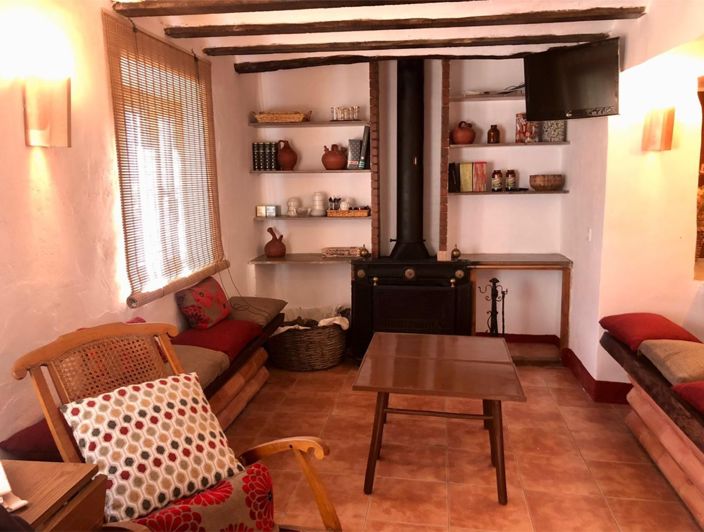 Image No.18-8 Bed Villa for sale