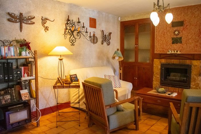 Image No.19-8 Bed Villa for sale