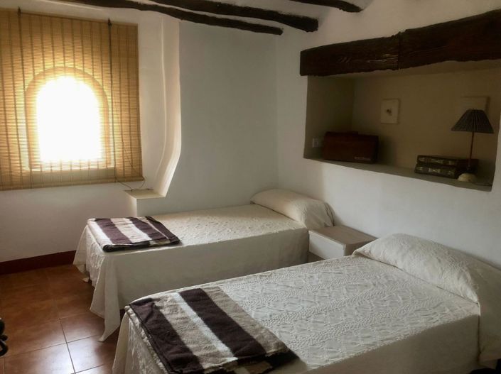 Image No.37-8 Bed Villa for sale