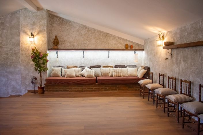 Image No.41-8 Bed Villa for sale