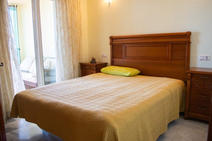 Image No.13-3 Bed Apartment for sale