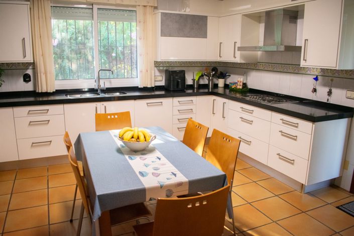 Image No.20-5 Bed Villa for sale