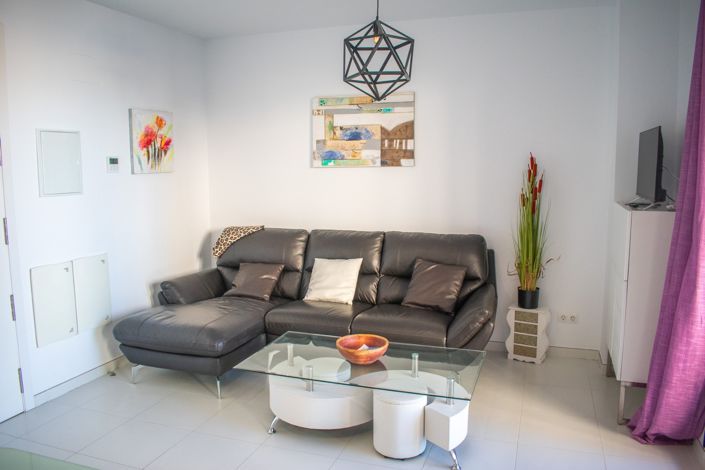 Image No.8-2 Bed Apartment for sale