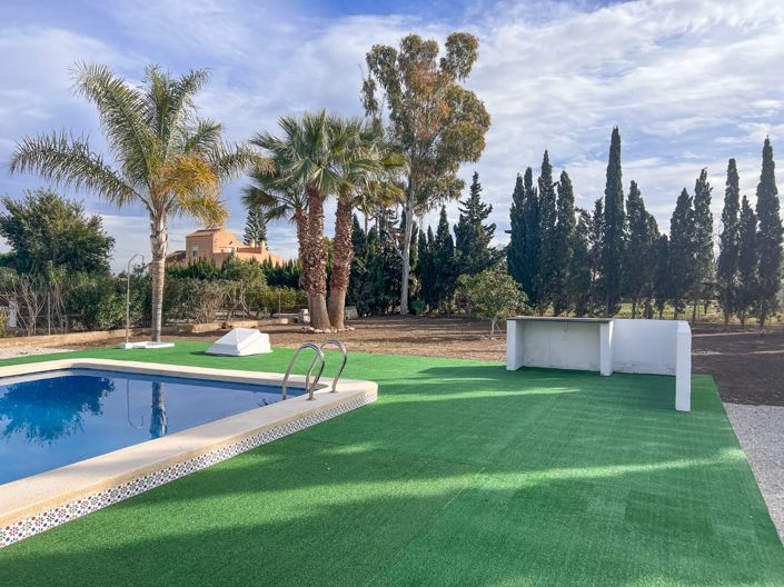 Image No.15-4 Bed Villa for sale