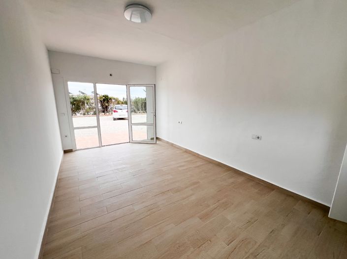 Image No.45-4 Bed Villa for sale