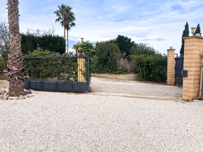 Image No.49-4 Bed Villa for sale