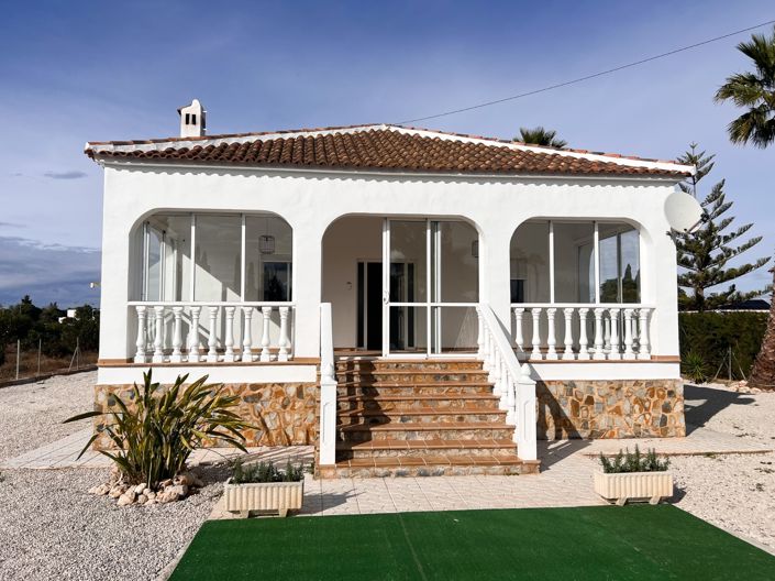 Image No.6-4 Bed Villa for sale