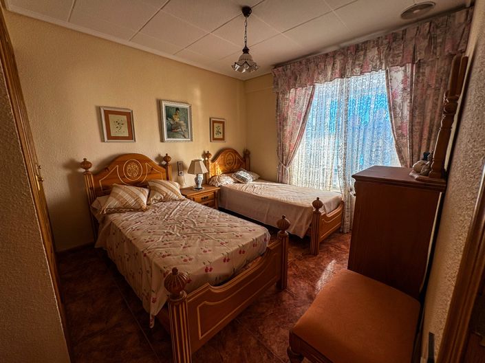 Image No.23-3 Bed Apartment for sale