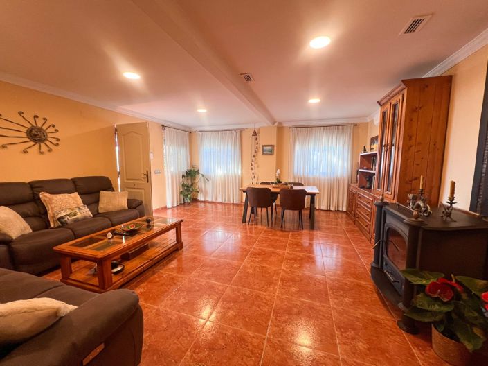 Image No.15-6 Bed Finca for sale