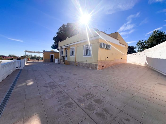 Image No.8-6 Bed Finca for sale