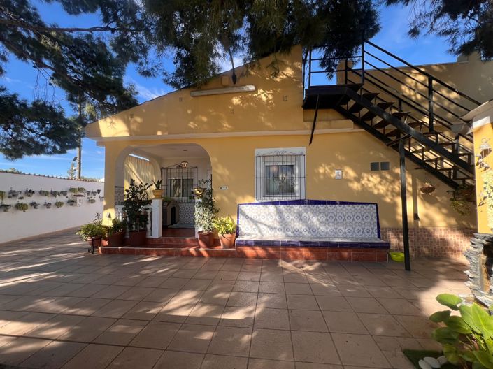 Image No.10-6 Bed Finca for sale