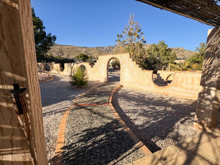 Image No.10-5 Bed Finca for sale