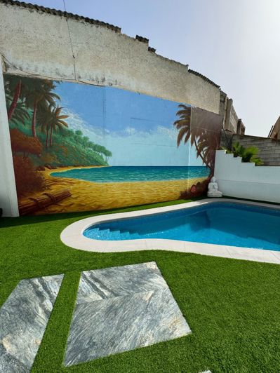 Image No.6-8 Bed Villa for sale