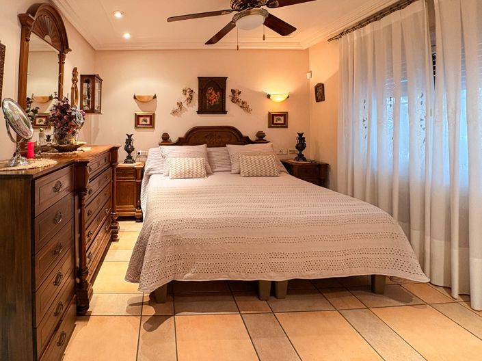 Image No.34-7 Bed Finca for sale