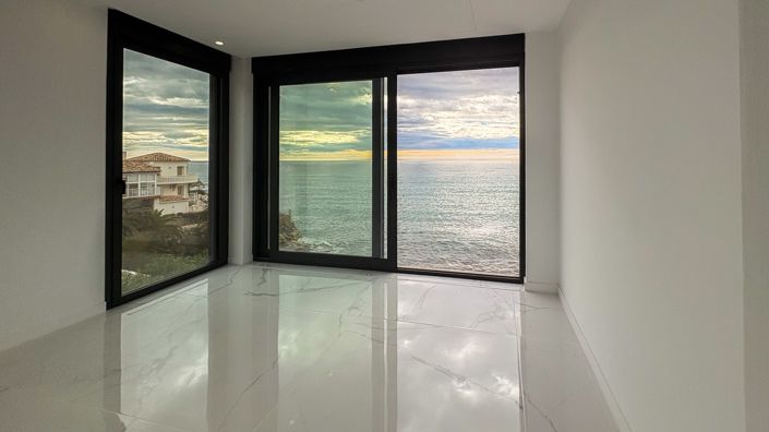 Image No.18-5 Bed Villa for sale