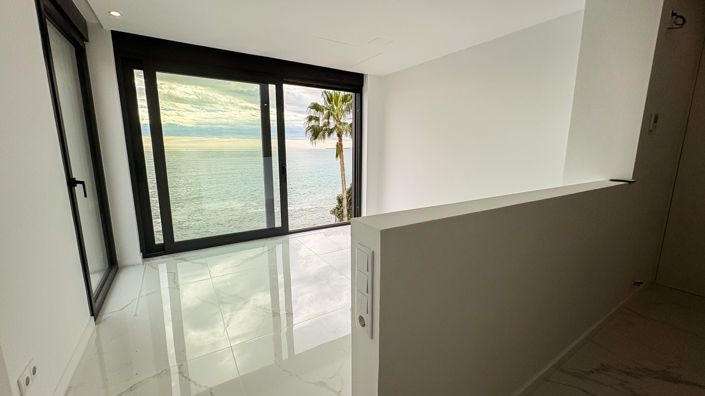 Image No.23-5 Bed Villa for sale