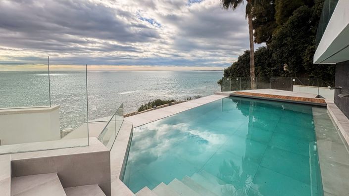 Image No.7-5 Bed Villa for sale