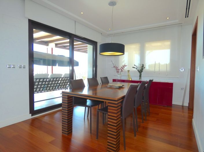 Image No.12-7 Bed Villa for sale