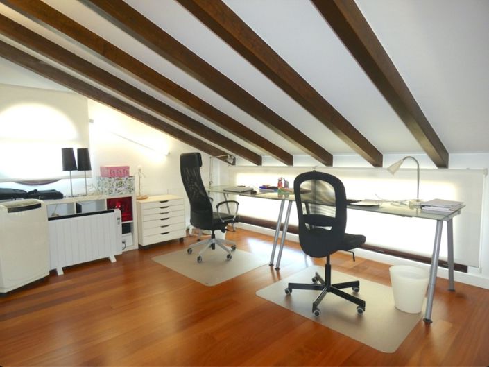 Image No.29-7 Bed Villa for sale
