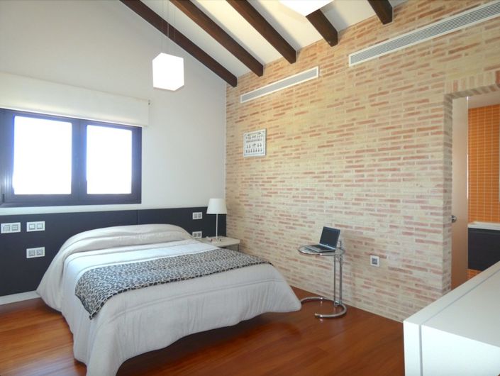 Image No.33-7 Bed Villa for sale