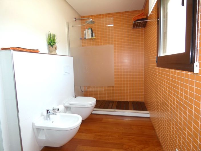 Image No.43-7 Bed Villa for sale