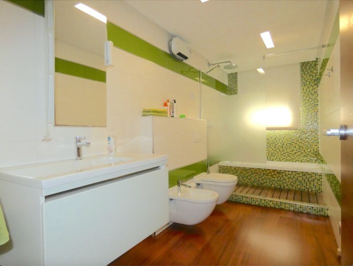 Image No.49-7 Bed Villa for sale