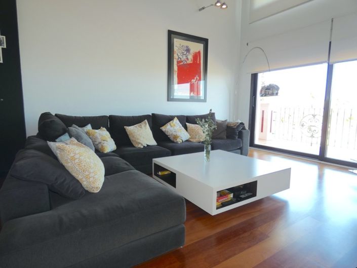 Image No.9-7 Bed Villa for sale