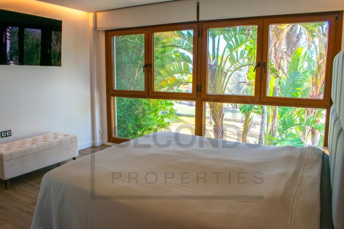 Image No.31-2 Bed Villa for sale