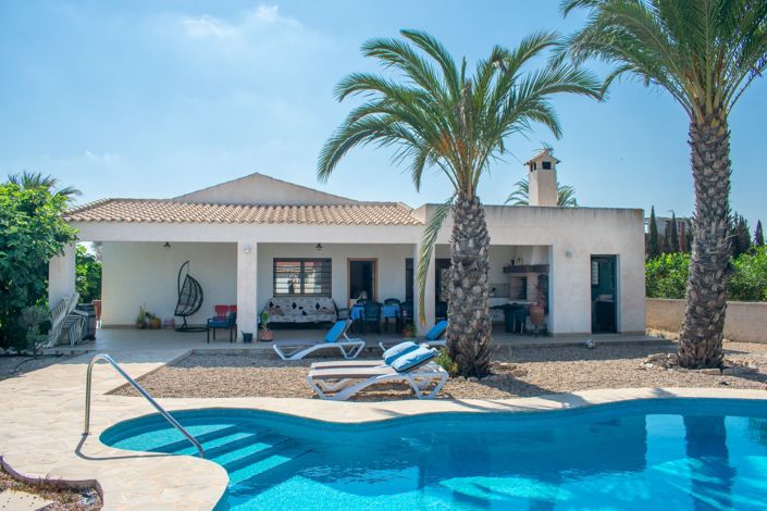 Image No.3-3 Bed Villa for sale