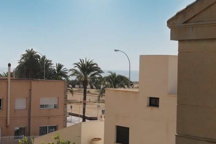 Image No.50-4 Bed Apartment for sale