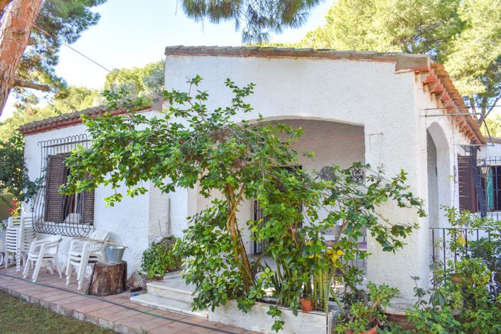 Image No.11-4 Bed Villa for sale