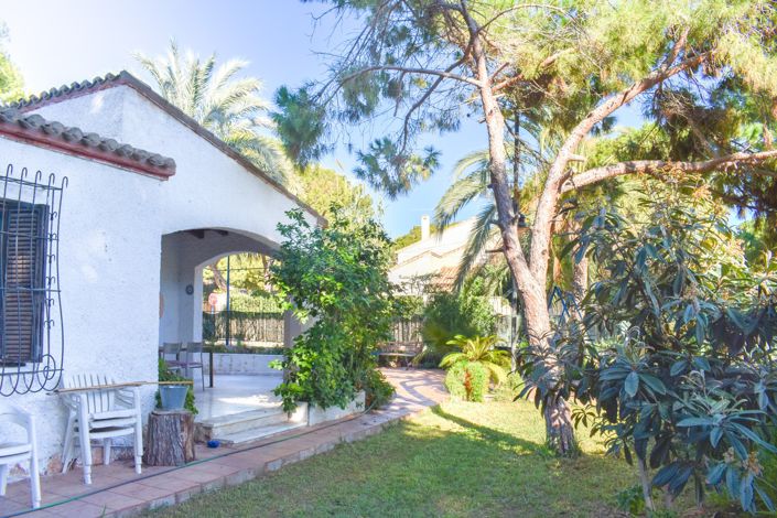 Image No.4-Villa de 4 chambres à vendre à Orihuela Costa