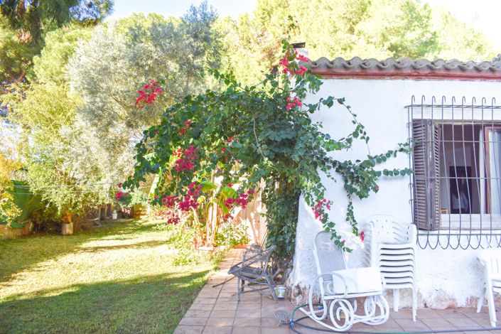 Image No.6-4 Bed Villa for sale