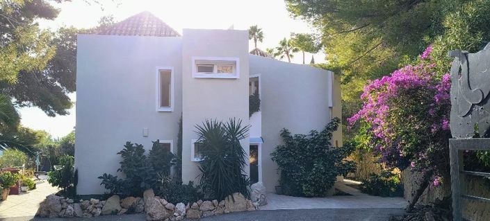 Image No.25-4 Bed Villa for sale