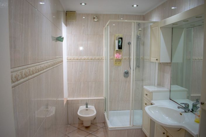 Image No.19-7 Bed Villa for sale