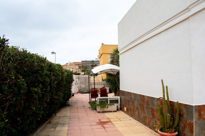 Image No.43-7 Bed Villa for sale