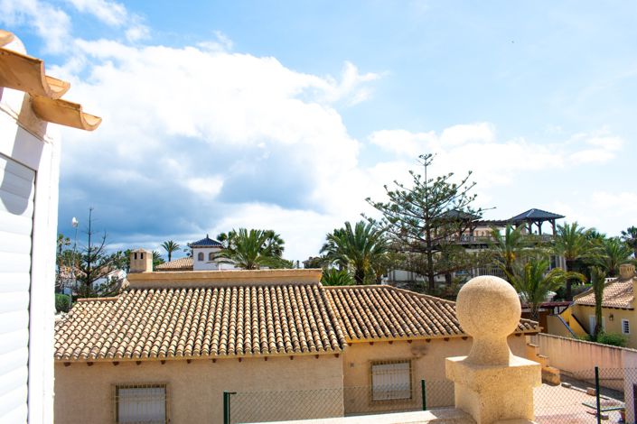 Image No.27-7 Bed Villa for sale