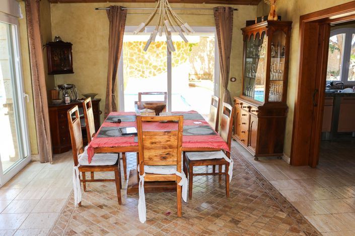 Image No.18-4 Bed Villa for sale